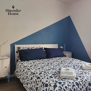 Vakantiehuis Huonder House, Lecco
