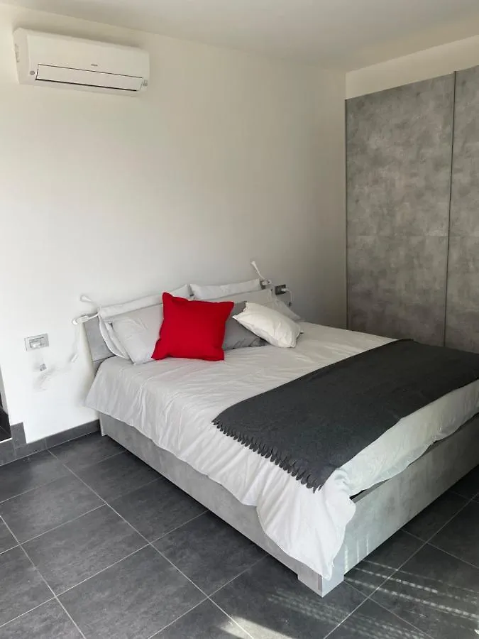 Apartment La Filanda Di Viano In Villa Tremezzo Italy